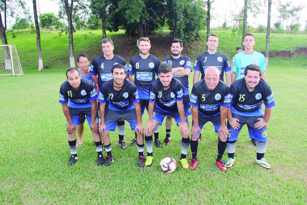 https://jornalnoroeste.com/uploads/images/2018/12/katu-alimentos-e-a-grande-campea-da-copa-aabb-nova-esperanca-jornal-noroeste-de-futebol-suico-bg-260-0a794.JPG