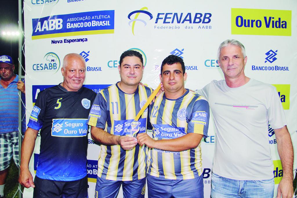 https://jornalnoroeste.com/uploads/images/2018/12/katu-alimentos-e-a-grande-campea-da-copa-aabb-nova-esperanca-jornal-noroeste-de-futebol-suico-bg-260-2f1a2.JPG