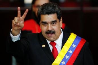 Maduro anuncia fechamento da fronteira com o Brasil a partir...