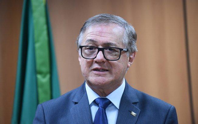 Vélez garante que universidades públicas não serão privatizadas