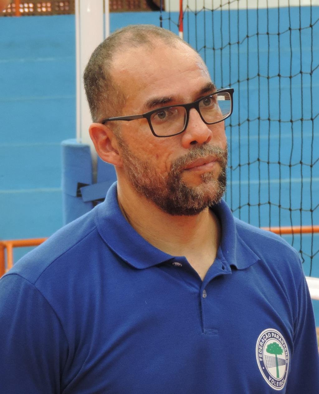 https://jornalnoroeste.com/uploads/images/2019/03/selecao-paranaense-de-voleibol-realiza-treinamentos-em-nova-esperanca-bg-619-4c9f7.jpg