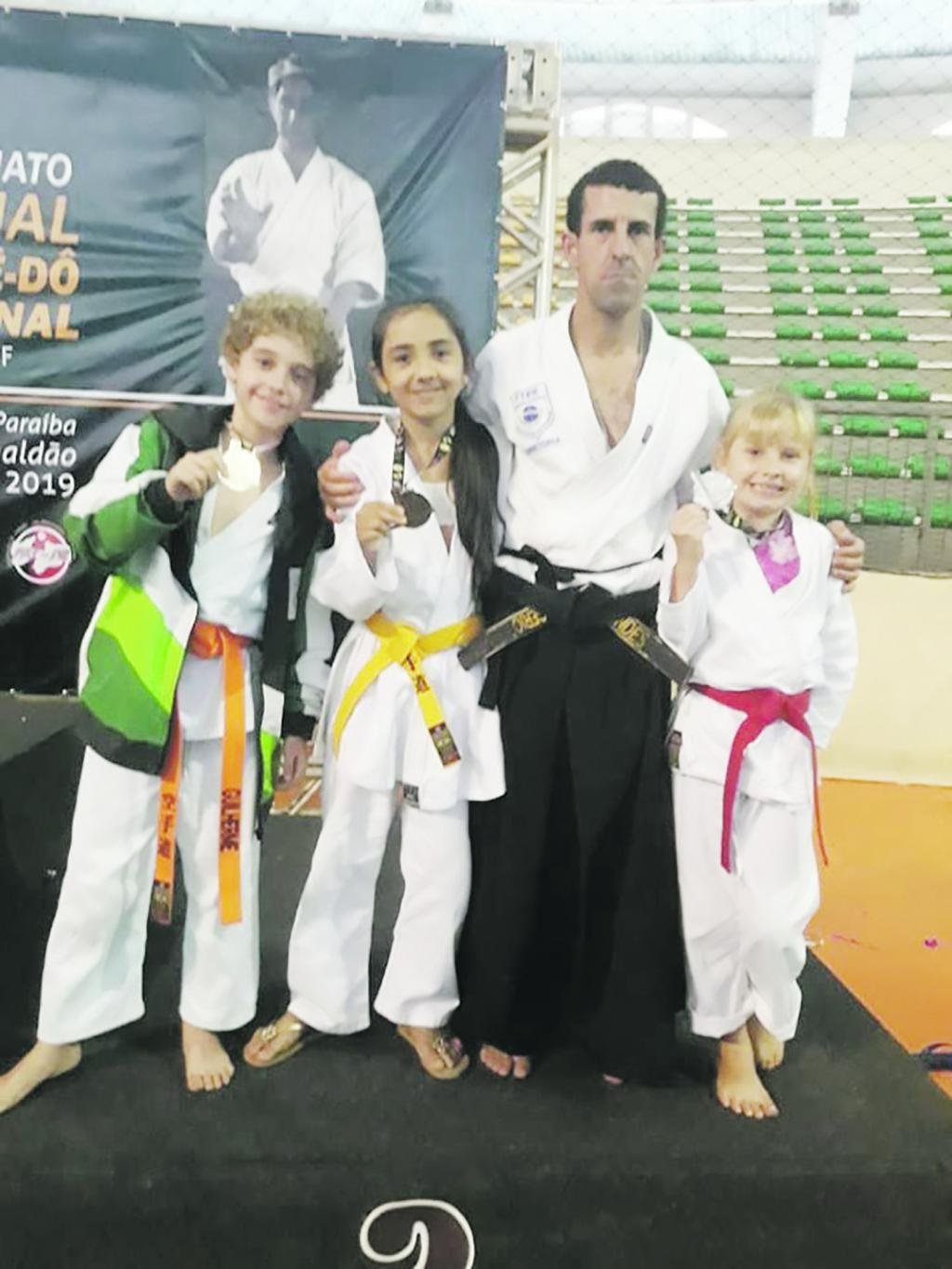 Karatecas de Atalaia brilham no Campeonato Brasileiro e se classificam para o...