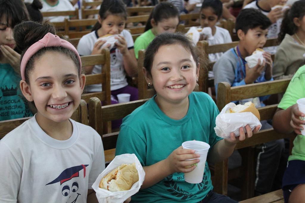 https://jornalnoroeste.com/uploads/images/2019/09/na-sua-vi-edicao-concurso-de-tabuada-ajuda-alunos-de-nova-esperanca-a-aprender-com-diversao-bg-1189-57ceb.JPG
