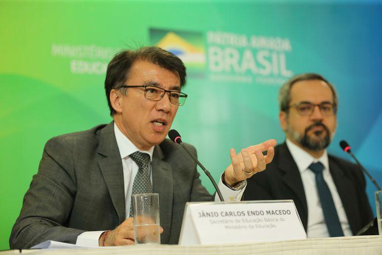 https://jornalnoroeste.com/uploads/images/2019/11/mec-levara-internet-a-24-5-mil-escolas-publicas-bg-1345-226ad.jpg