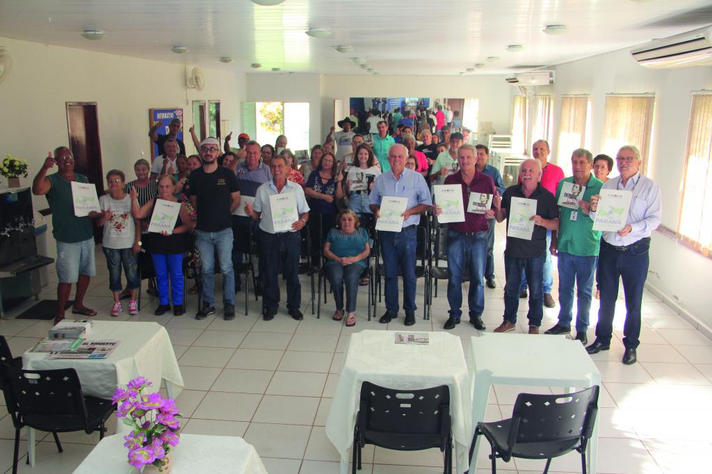 23 famílias de Nova Esperança recebem escritura da casa própria