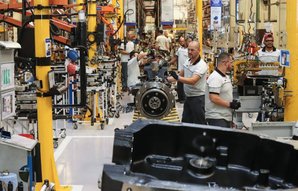 https://jornalnoroeste.com/uploads/images/2020/02/industria-paranaense-tem-o-maior-crescimento-do-pais-bg-1688-617f5.jpeg