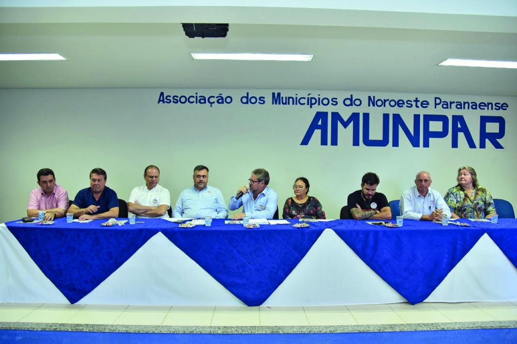 https://jornalnoroeste.com/uploads/images/2020/02/prefeitos-do-noroeste-discutem-acoes-de-combate-a-dengue-bg-1684-b3c5a.jpeg