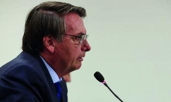 Bolsonaro: governo não vai interferir para controlar preço do petróleo