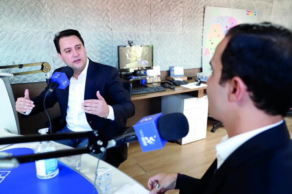 Governador anuncia R$ 600 milhões para investimentos nos municípios