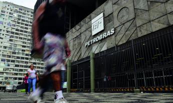 Petrobras aprova pagamento de R$ 1,7 bilhão a acionistas