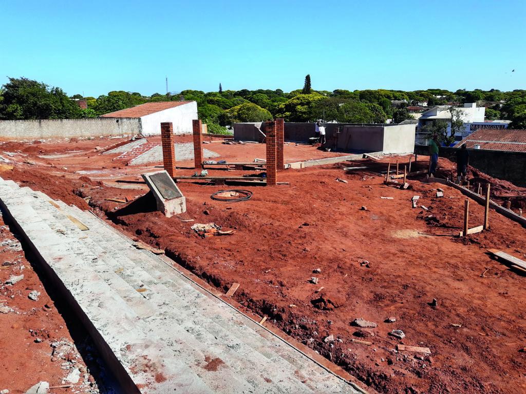Obras de reforma e ampliação da Praça Pioneiro Atílio Olivatti deverão estar...