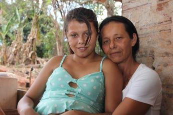 Alto Paraná: Vaquinha virtual busca construir casa para adolescente que...