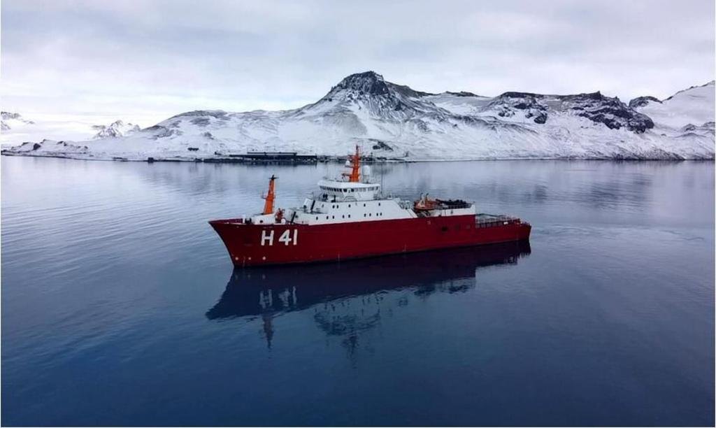https://jornalnoroeste.com/uploads/images/2020/10/navio-polar-almirante-maximiano-parte-com-destino-a-antartica-bg-2817-7bd35.jpeg