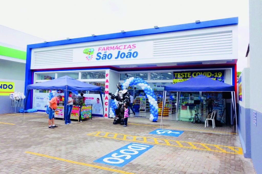 Farmácias São João inaugurou sua quarta unidade na Avenida Roberto