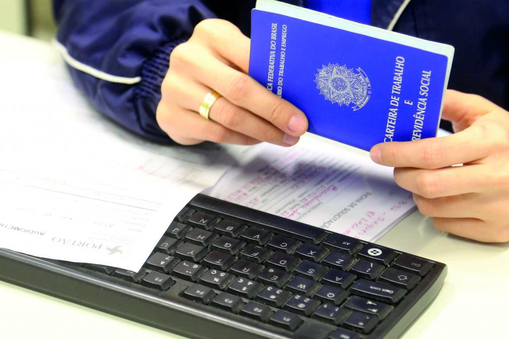 Paraná lidera ranking nacional com 74 mil empregados pelas Agências do Trabalhador