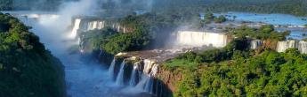 Cataratas do Iguaçu e Caminhos ao Lago de Itaipu