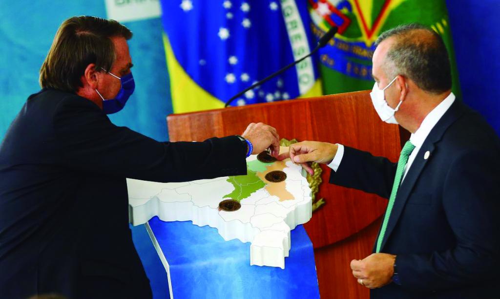 https://jornalnoroeste.com/uploads/images/2021/03/governo-federal-lanca-o-programa-aguas-brasileiras-bg-3479-ff3d4.jpg