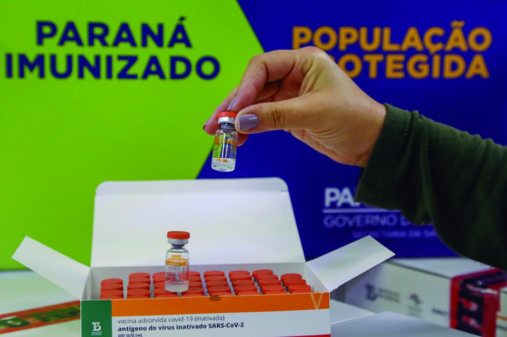 https://jornalnoroeste.com/uploads/images/2021/03/parana-recebe-mais-227-4-mil-doses-de-vacina-contra-covid-19-nesta-sexta-feira-bg-3500-0c538.jpg