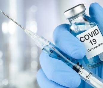 Covid: TCE-PR notifica municípios sobre vacinação indevida de agentes políticos