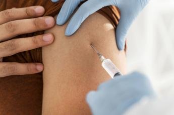 TCE-PR abrirá processos sobre vacinação indevida de políticos e enviará...