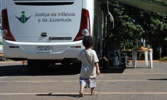 Agência Brasil explica: quais são os tipos de adoção permitidos