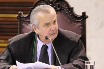 Tribunal de Contas do Paraná lamenta a morte do conselheiro...