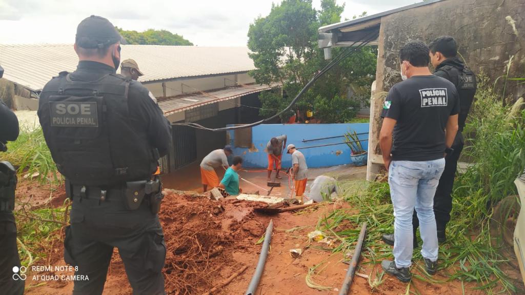 DEPPEN apoia limpeza e reparos da APAE Nova Esperança