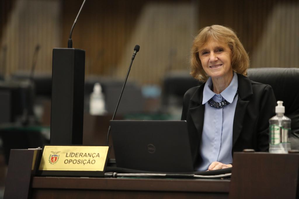 Luciana propõe a criação da “Semana de conscientização sobre a importância da...