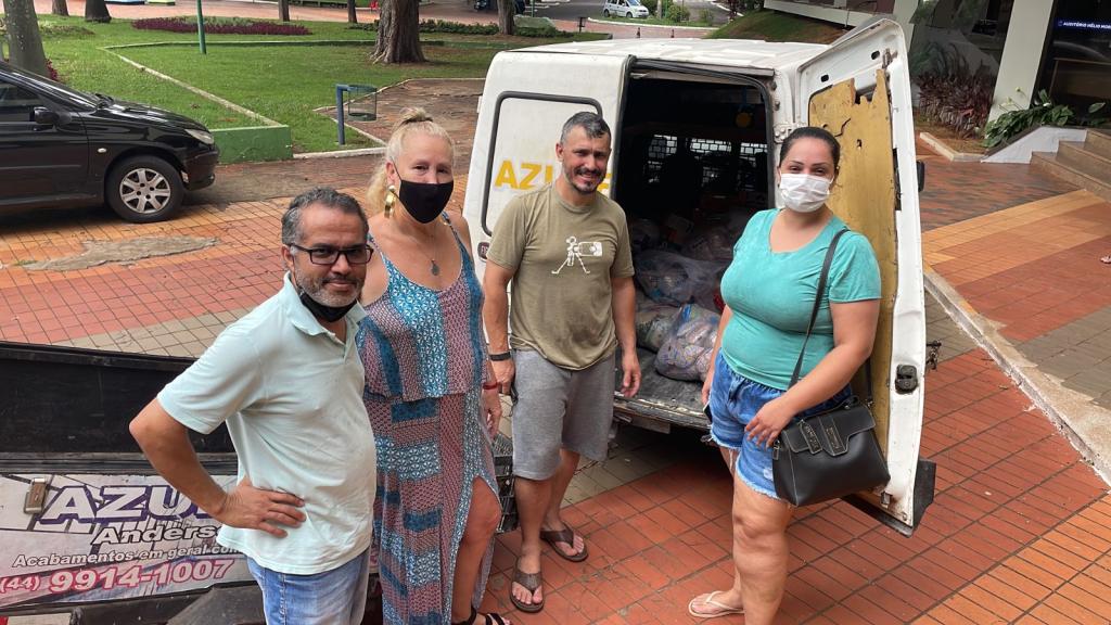 Maringá FC arrecada 26 toneladas de alimentos em seus jogos e beneficia...