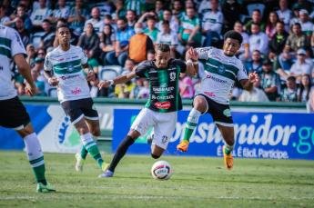 Maringá Futebol clube renova com quatro atletas e acerta três...