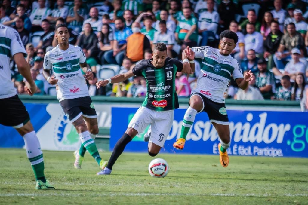 Maringá Futebol Clube contrata artilheiro da Série A2 do Campeonato Paulista  – Jornal do Oeste