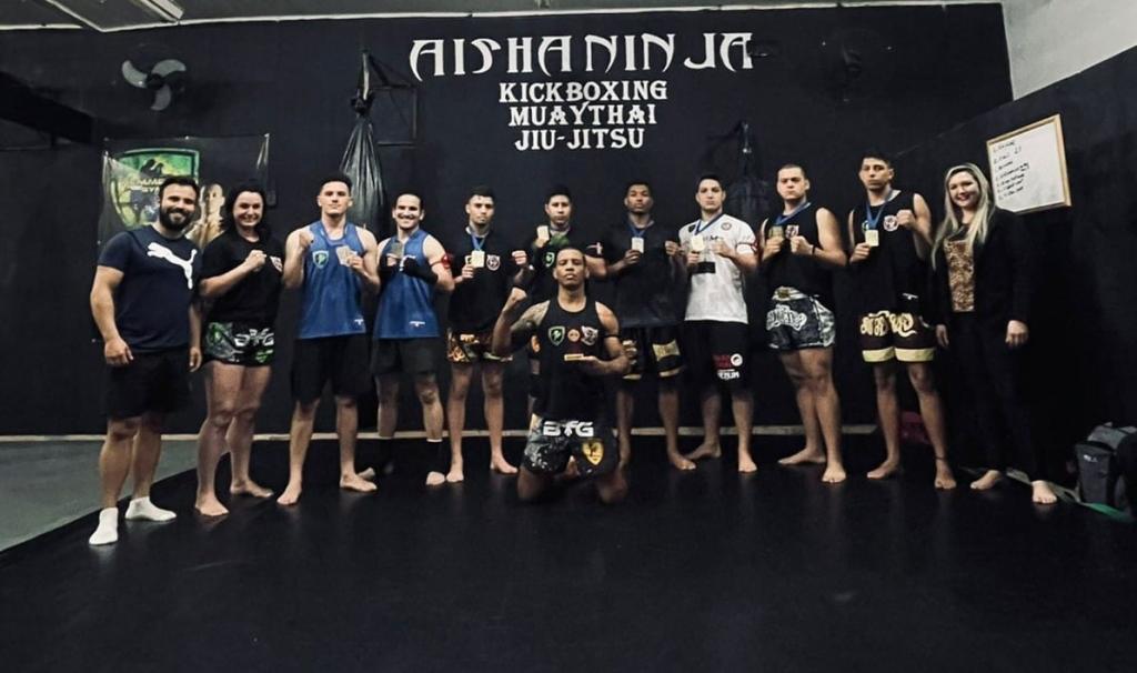 Atletas de Nova Esperança conquistam medalhas no Campeonato Paranaense de Muaythai