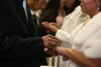 Prefeitura de Maringá realiza casamento comunitário com mais de 500...