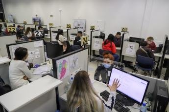 Agências do Trabalhador do Paraná têm 13 mil oportunidades de...