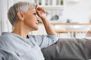 Dores articulares afetam mais da metade das mulheres na menopausa