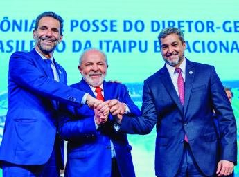 Em cerimônia de posse, Enio afirma que Itaipu seguirá políticas...
