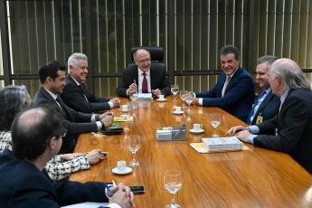Beto Richa encontra Alckmin e diretores da Ubrabio para tratar...