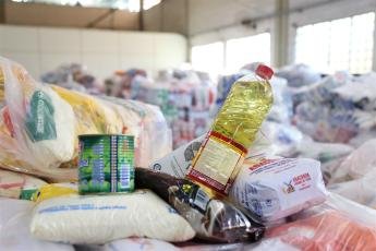 Prefeitura arrecada 60 toneladas de alimentos, itens de higiene e...