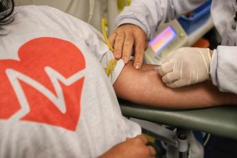 96 mil paranaenses já doaram sangue em 2023; Saúde reforça...