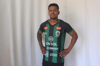 Maringá FC anuncia o retorno de Diogo Vitor e se...