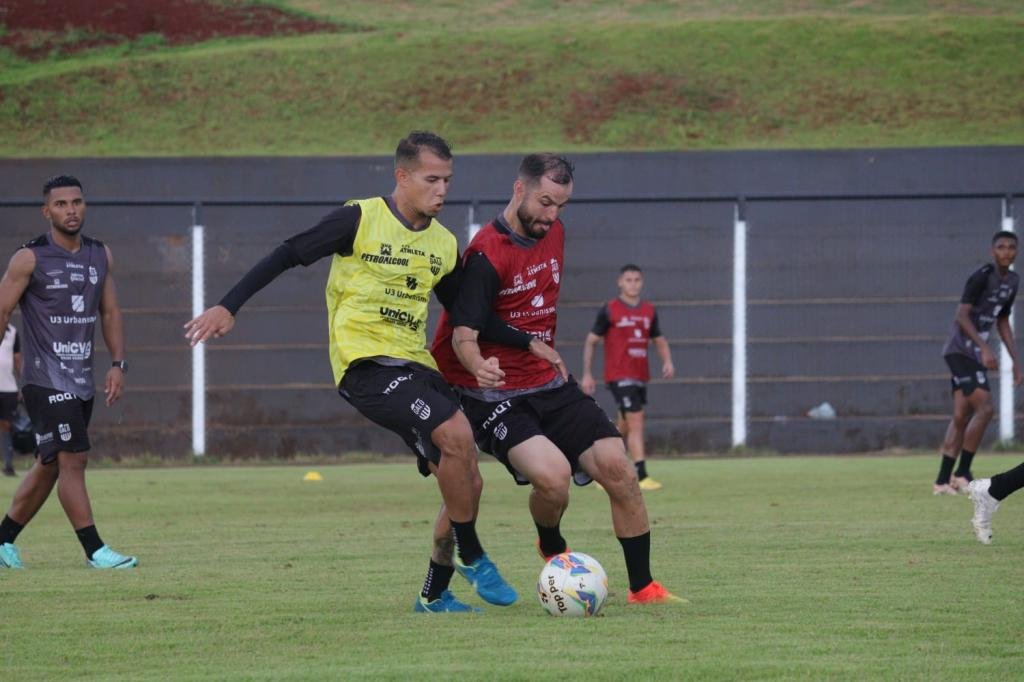 Galo Maringá faz a sua penúltima partida em casa no campeonato paranaense
