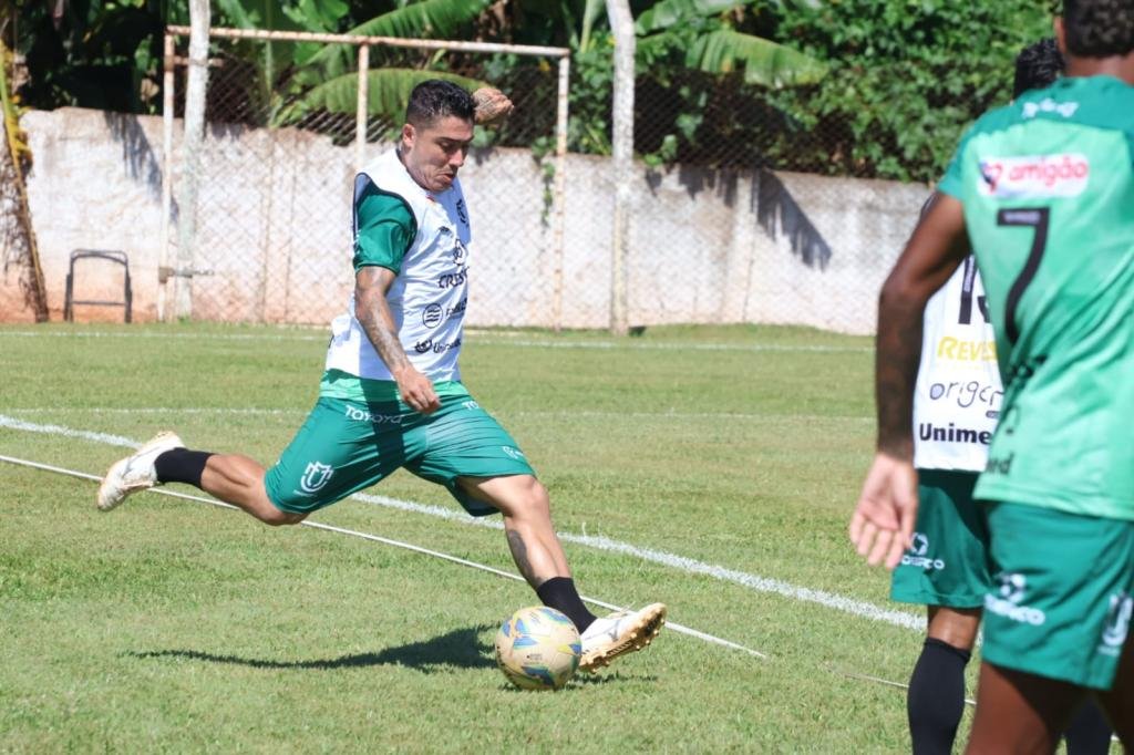 Visando a liderança do Paranaense, Maringá FC recebe o São...