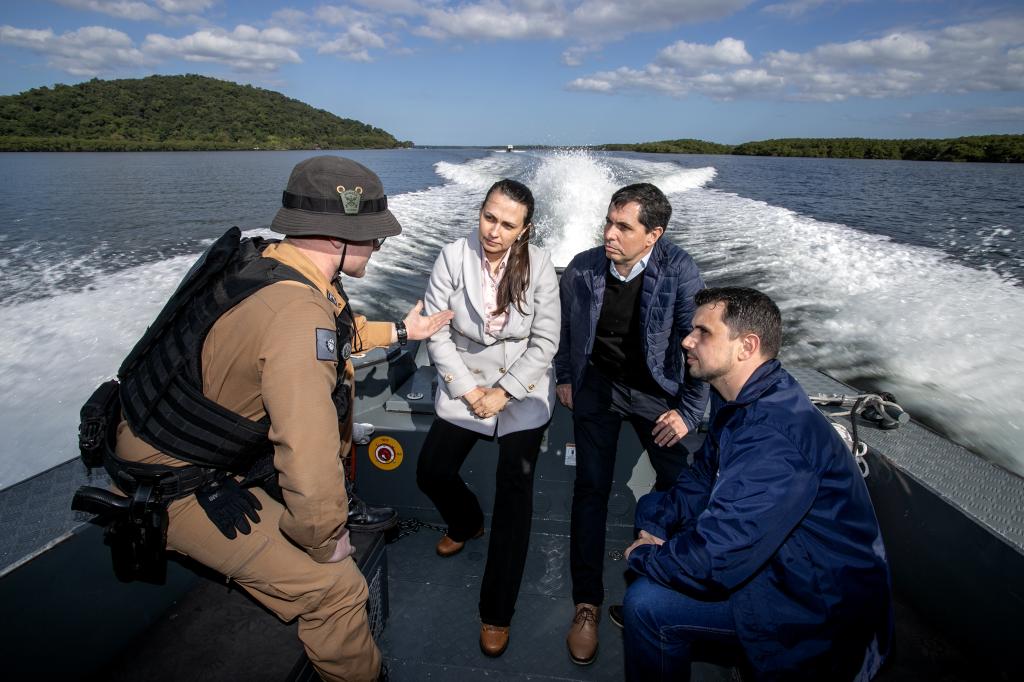 Visita técnica estreita relação entre Itaipu Binacional e Portos do...