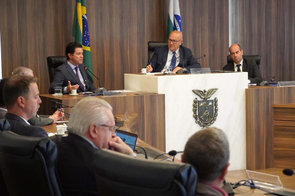 Governo entrega relatório de monitoramento do PPA 2024-2027 à Assembleia...