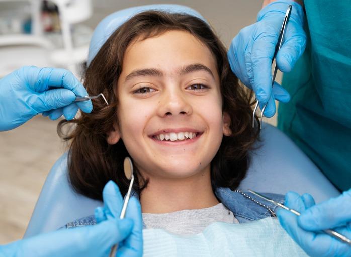 5 dicas para incentivar as crianças a cuidarem dos dentes