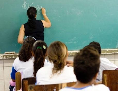 115 municípios do Paraná correm risco de perder recursos do...