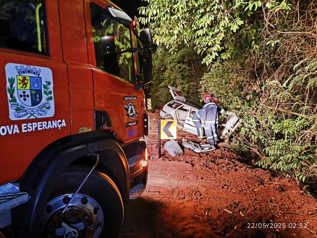 Motorista morre em colisão entre carro e caminhão na zona rural de...