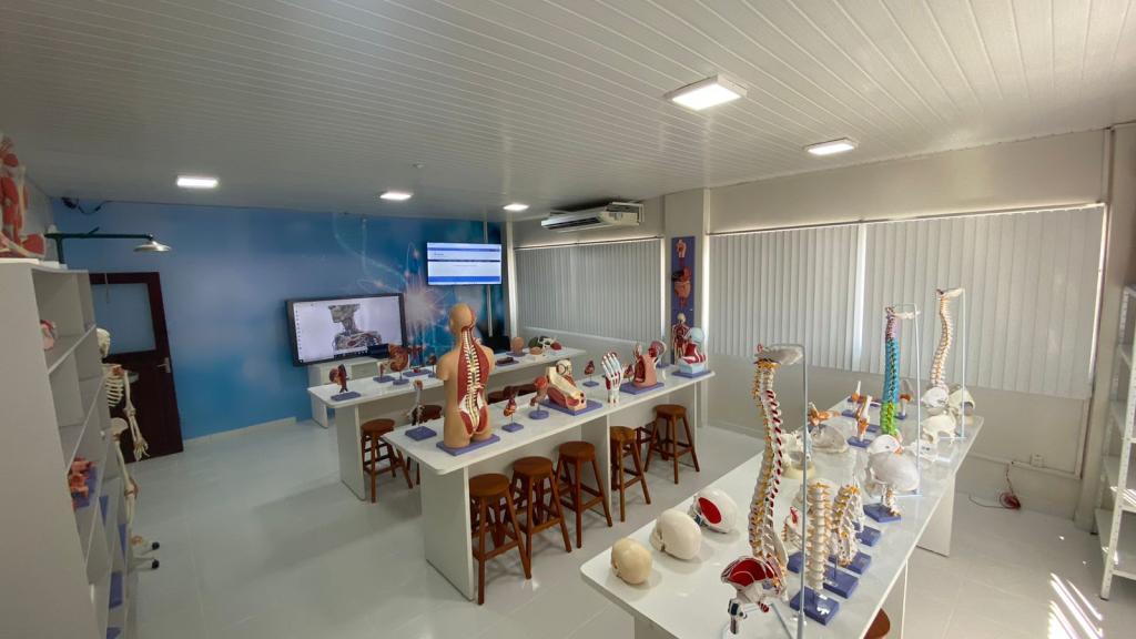 Grupo educacional paranaense expande atividades e abre curso de medicina em Macapá
