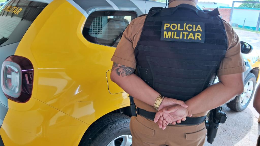 Homem é preso após invadir casa e ameaçar ex-mulher e filha em...