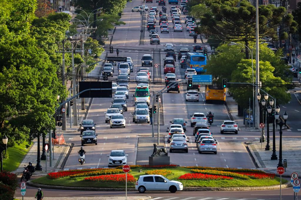 IPVA 2025: última parcela de veículos de placas finais 3 e 4...